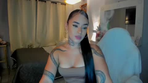 Vayolett Bass online show from February 10, 2026, 6:06 am