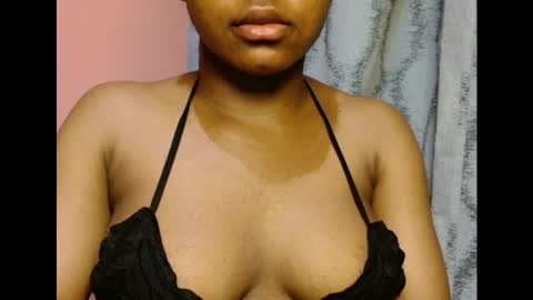 vee62 online show from April 7, 2026, 12:00 am