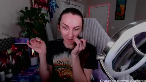 Violet Weatherbee online show from January 3, 2025, 6:14 pm