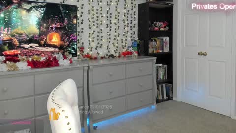 vegas_romance online show from February 2, 2025, 1:23 am