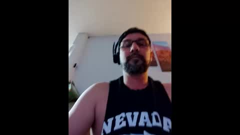 Snapshot of vegasdadbod chatting on March 3, 2026, 7:58 am vegasdadbod online show from March 3, 2026, 7:58 am