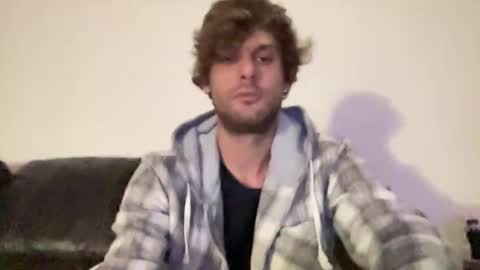 Joeyyy online show from October 28, 2025, 3:32 am