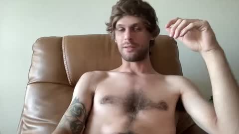 Joeyyy online show from July 28, 2026, 1:01 am