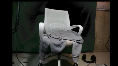 veinzilla online show from February 4, 2025, 2:28 am