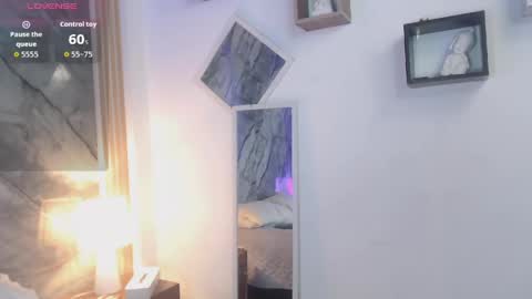 Snapshot of velakimm chatting on May 29, 2026, 10:08 pm Isabella online show from May 29, 2026, 10:08 pm