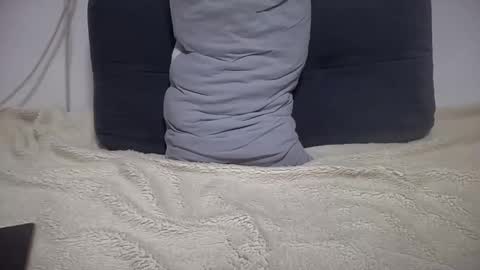 velian_hard online show from November 15, 2025, 6:44 am