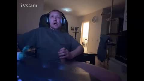 Deniel online show from November 1, 2025, 6:21 pm