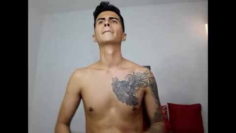 velk_hot1 online show from March 3, 2025, 10:10 pm