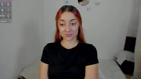 velvet_00 online show from April 25, 2026, 1:41 pm