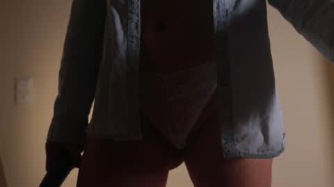 Sienna online show from April 23, 2026, 5:04 pm