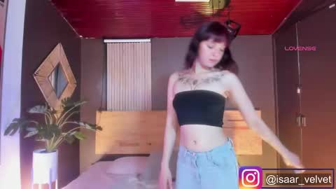 Isabella  online show from February 3, 2026, 11:48 am