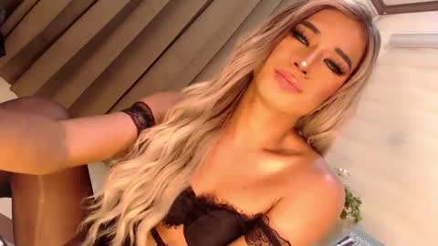 Richy will make you fall in love online show from March 2, 2025, 10:48 pm