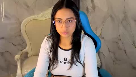 velvet_jane_a online show from March 5, 2026, 7:54 pm