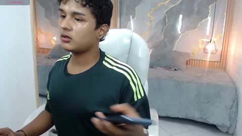 Snapshot of velvet_o chatting on March 8, 2026, 4:49 am velvet online show from March 8, 2026, 4:49 am