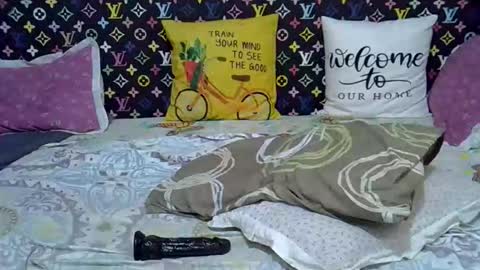 velvet online show from January 10, 2026, 6:15 am