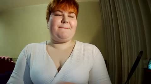 velvetcandy_ online show from May 22, 2026, 3:50 pm