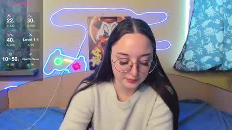 Violetta online show from February 3, 2026, 2:53 am