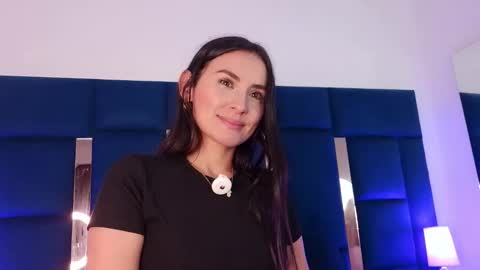 Velvet online show from June 6, 2026, 2:22 pm