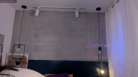 Snapshot of velvettease_ chatting on May 17, 2026, 12:34 pm velvettease_ online show from May 17, 2026, 12:34 pm