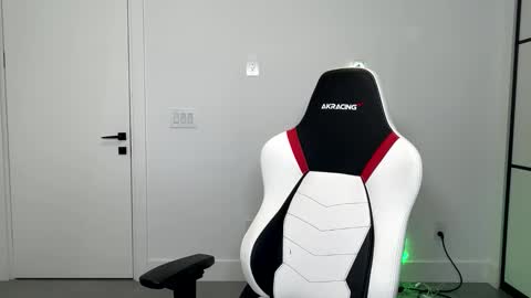 VelvetTGirl online show from February 14, 2026, 3:58 am