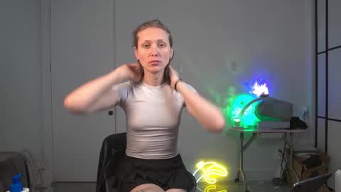 VelvetTGirl online show from April 21, 2026, 2:15 am