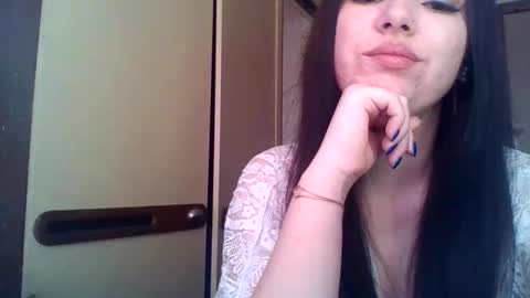 Snapshot of vendi_rassell8855 chatting on May 9, 2026, 3:34 am vendi rassell8855 online show from May 9, 2026, 3:34 am