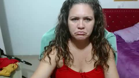venecasexy44 online show from April 22, 2026, 9:11 am