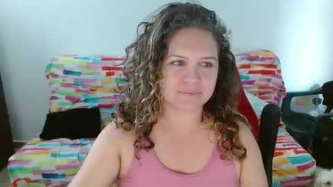 Snapshot of venecasexy44 chatting on May 3, 2026, 11:16 am venecasexy44 online show from May 3, 2026, 11:16 am