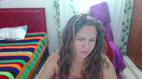 Snapshot of venecasexy44 chatting on May 22, 2026, 10:43 am venecasexy44 online show from May 22, 2026, 10:43 am