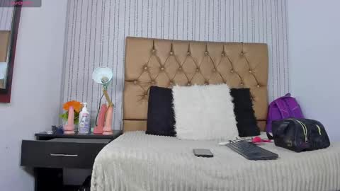 veneno hot online show from February 28, 2025, 12:52 pm