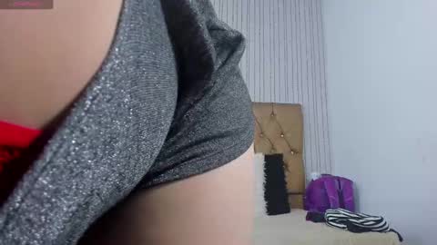 veneno hot online show from March 8, 2025, 3:56 pm