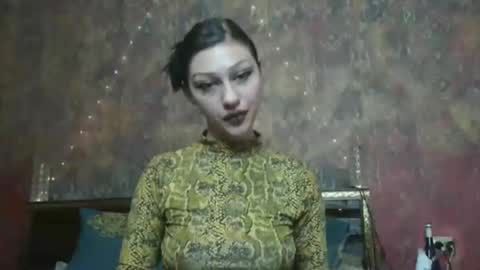 Naly online show from December 14, 2025, 9:14 am