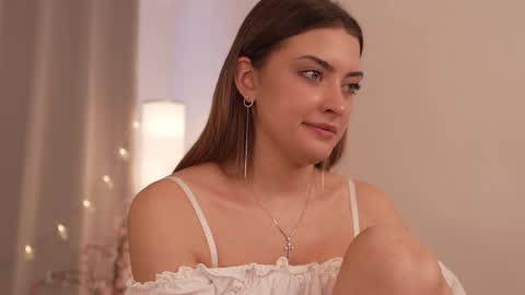 VENERA  online show from March 3, 2025, 10:06 am