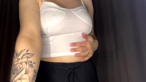 Diva online show from December 2, 2025, 10:31 am