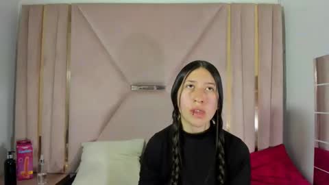 venurmorgan online show from September 17, 2025, 4:52 pm