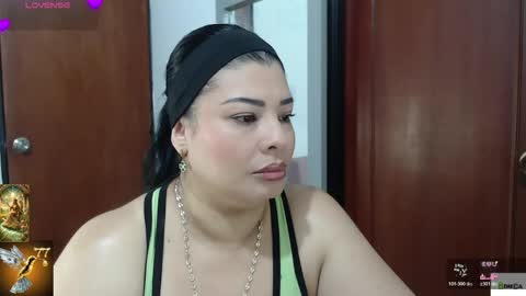 Snapshot of venus1111_ chatting on May 12, 2026, 10:18 pm HI IM VENUS SMALL BOOBS BIG HEART WARM PUSSY online show from May 12, 2026, 10:18 pm