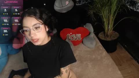 eva online show from December 21, 2025, 11:45 pm