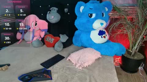 eva online show from February 17, 2026, 11:33 pm