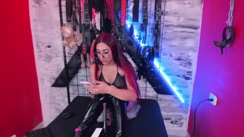 Snapshot of venus_bms_ chatting on April 28, 2026, 11:48 am VENUS online show from April 28, 2026, 11:48 am