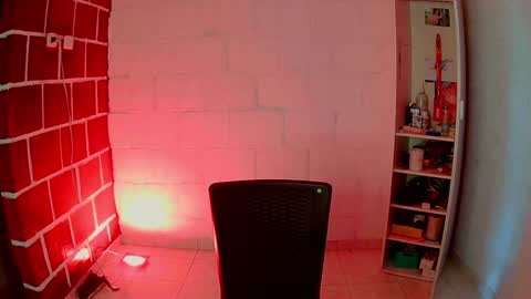 emily independent account  MY conextion 1100 GTM  to  17hr GTM online show from December 31, 2024, 5:18 pm