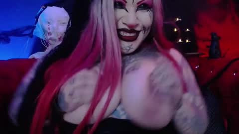 Venus Ink online show from October 31, 2025, 4:13 am