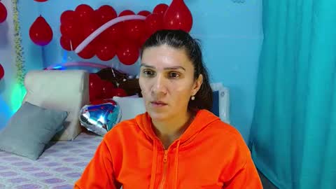 Snapshot of venus_swet chatting on February 17, 2025, 2:20 am Catalina online show from February 17, 2025, 2:20 am