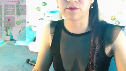Snapshot of venus_swet chatting on October 24, 2025, 1:24 am Catalina online show from October 24, 2025, 1:24 am