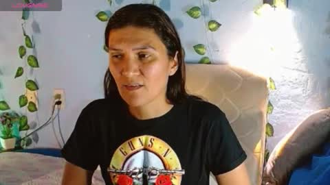 Snapshot of venus_swet chatting on November 4, 2025, 1:05 am Catalina online show from November 4, 2025, 1:05 am