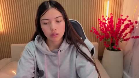 Venus  online show from February 4, 2026, 1:17 pm