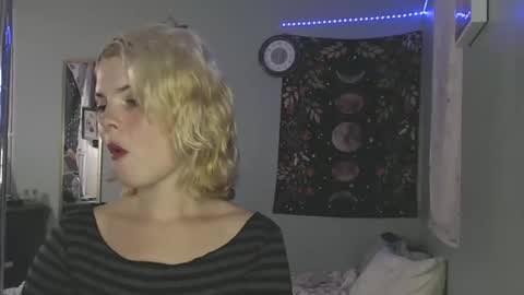 Snapshot of venusastar chatting on November 14, 2025, 2:38 pm Miss Venus online show from November 14, 2025, 2:38 pm