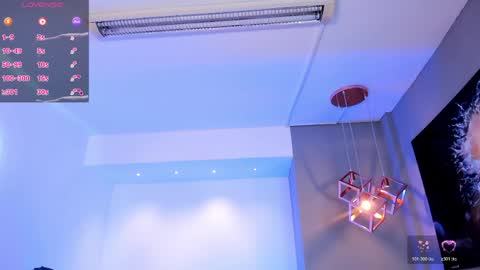 Venus Cooper Everyday From 1400 to 2200 Col Time online show from April 22, 2026, 8:10 pm