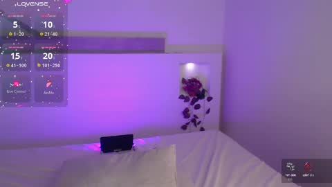 Venus Evans online show from February 1, 2025, 8:58 pm