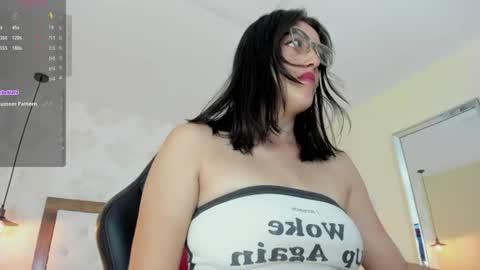 Snapshot of venusgreys1 chatting on July 9, 2026, 12:09 pm VENUS online show from July 9, 2026, 12:09 pm