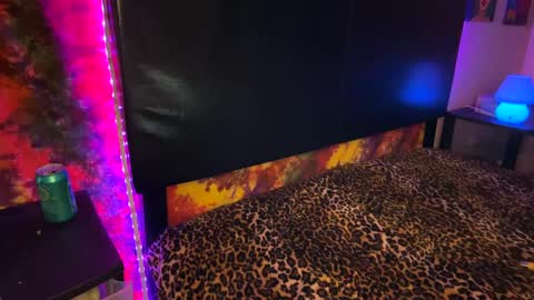 Venus online show from December 10, 2024, 4:45 am